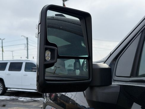 Used 2022 GMC Sierra 2500 AT4 w/ AT4 Preferred Package AWD/4WD image 35