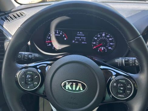 Used 2020 Kia Soul EX FWD image 15