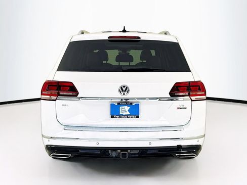 Used 2018 Volkswagen Atlas SEL w/ R-Line Package AWD/4WD image 7