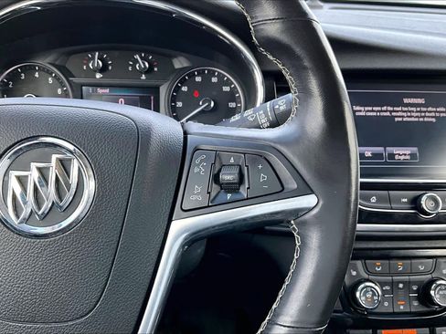Used 2019 Buick Encore Essence image 22