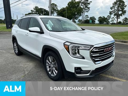 Used 2024 GMC Terrain SLT FWD image 3