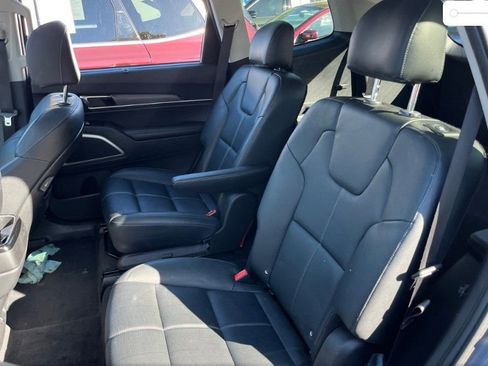 Used 2022 Kia Telluride EX w/ EX Premium Package AWD/4WD image 11
