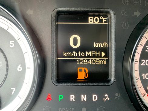 Used 2015 RAM 3500 Tradesman AWD/4WD image 13