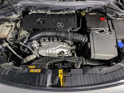 Certified 2022 Mercedes-Benz GLA 250 image 25