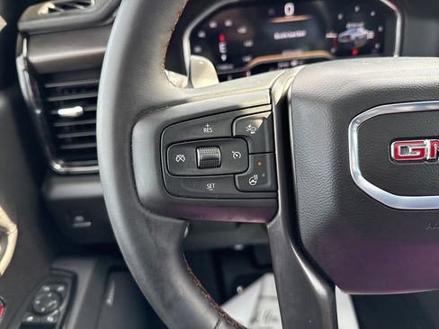 Used 2025 GMC Sierra 1500 AT4 w/ AT4 Premium Package image 28