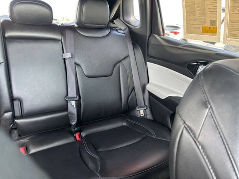 Used 2025 Jeep Compass Limited AWD/4WD image 38