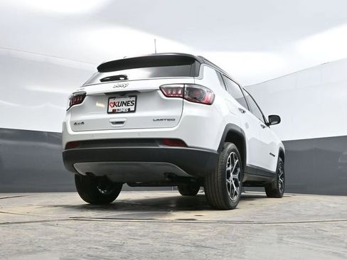 Used 2024 Jeep Compass Limited image 50
