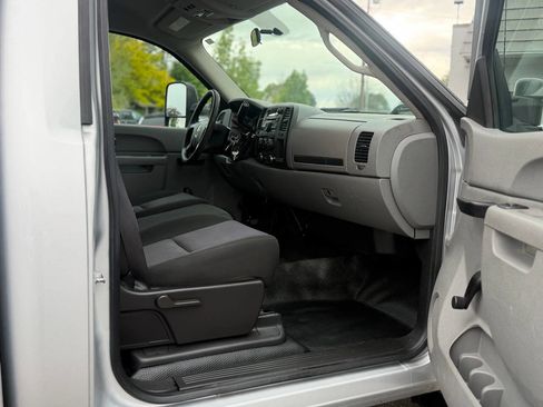 Used 2013 GMC Sierra 2500 W/T RWD image 86