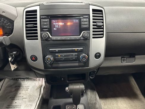 Used 2018 Nissan Frontier S RWD image 25