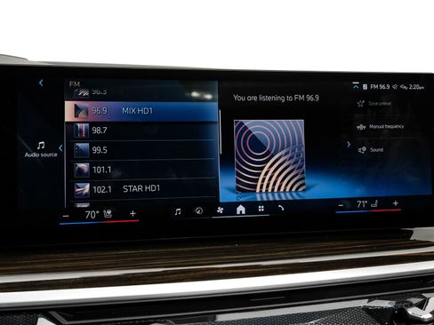 Used 2025 BMW X6 xDrive40i image 31