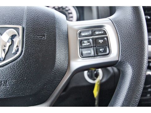 Used 2024 RAM 1500 Classic SLT AWD/4WD image 18
