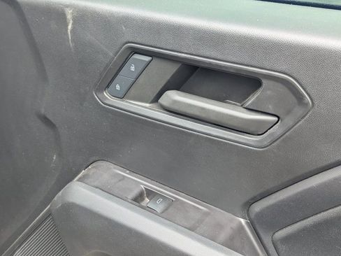 Used 2024 Chevrolet Colorado Trail Boss w/ Technology Package image 34