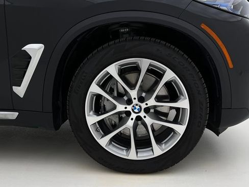 Certified 2026 BMW X5 xDrive50e w/ Climate Comfort Package AWD/4WD image 29