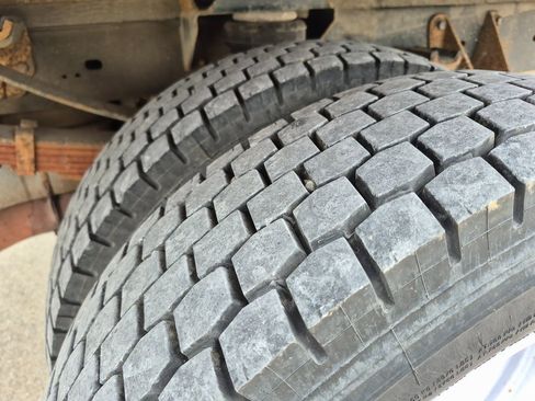 Used 2009 Ford F450 XL image 11