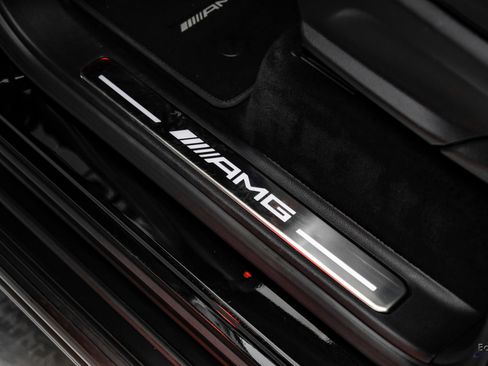 Used 2025 Mercedes-Benz G 63 AMG 4MATIC image 44