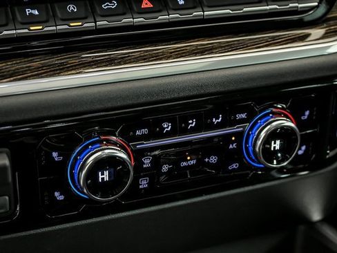 New 2026 GMC Sierra 1500 Elevation w/ Elevation Premium Package image 17