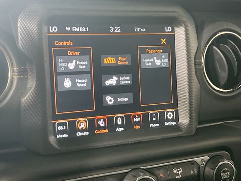 Used 2021 Jeep Wrangler Unlimited Sahara AWD/4WD image 20
