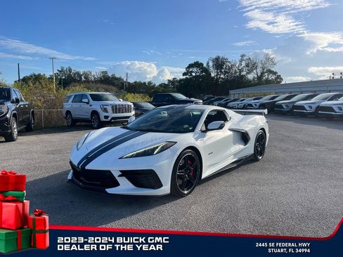 Used 2021 Chevrolet Corvette Stingray Preferred Conv w/ Z51 Performance Package image 8