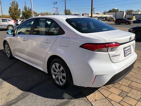 Used 2024 Toyota Corolla LE image 4
