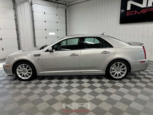 Used 2008 Cadillac STS V RWD image 2