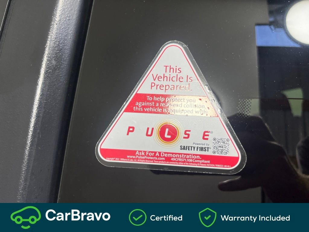 Used 2018 Jeep Wrangler Unlimited Sahara AWD/4WD image 10