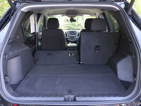 Used 2023 Chevrolet Equinox LT AWD/4WD image 51