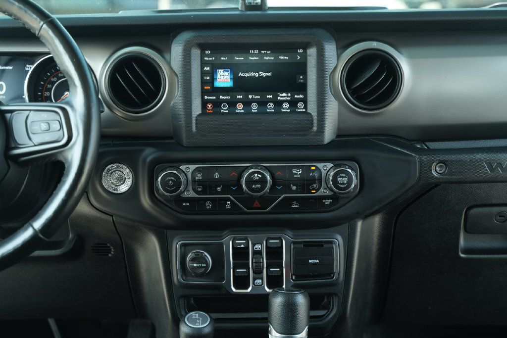 Used 2021 Jeep Wrangler Unlimited Sport AWD/4WD image 31