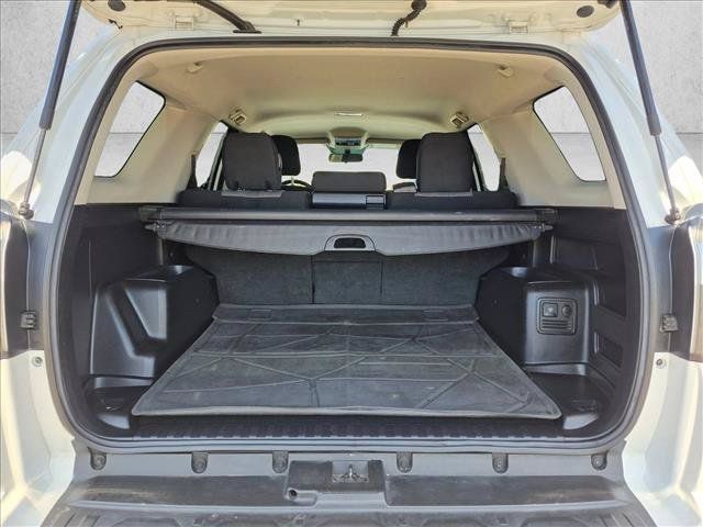 Used 2018 Toyota 4Runner SR5 RWD image 6