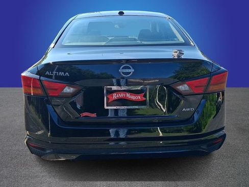 Used 2025 Nissan Altima 2.5 SV AWD/4WD image 5