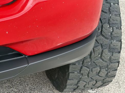 Used 2018 Chevrolet Silverado 1500 Custom w/ Custom Value Package image 18