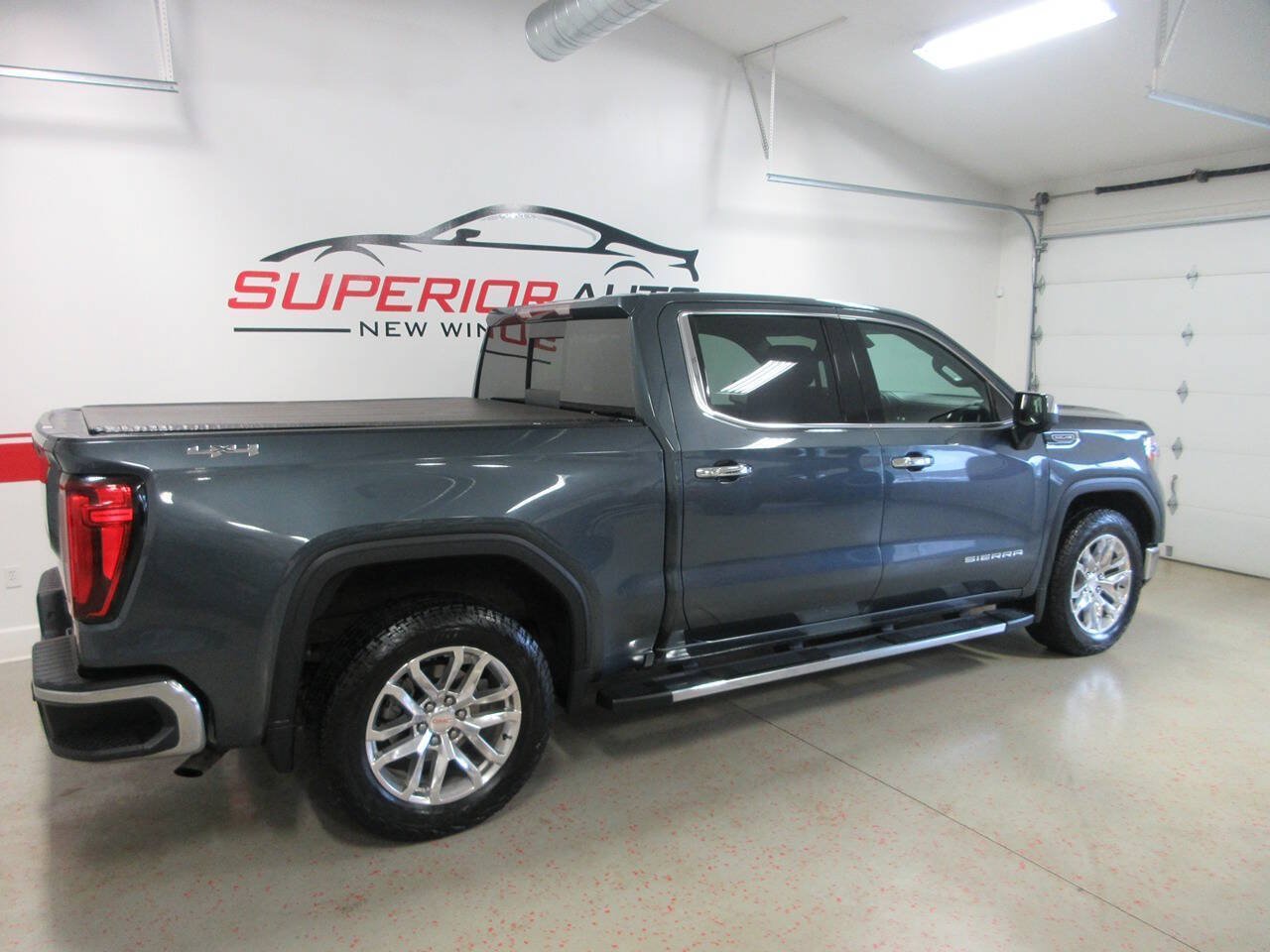 Used 2019 GMC Sierra 1500 SLT w/ SLT Premium Package AWD/4WD image 4