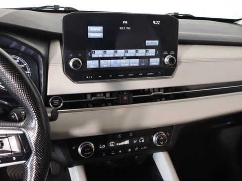 Used 2024 Mitsubishi Outlander SEL FWD image 5