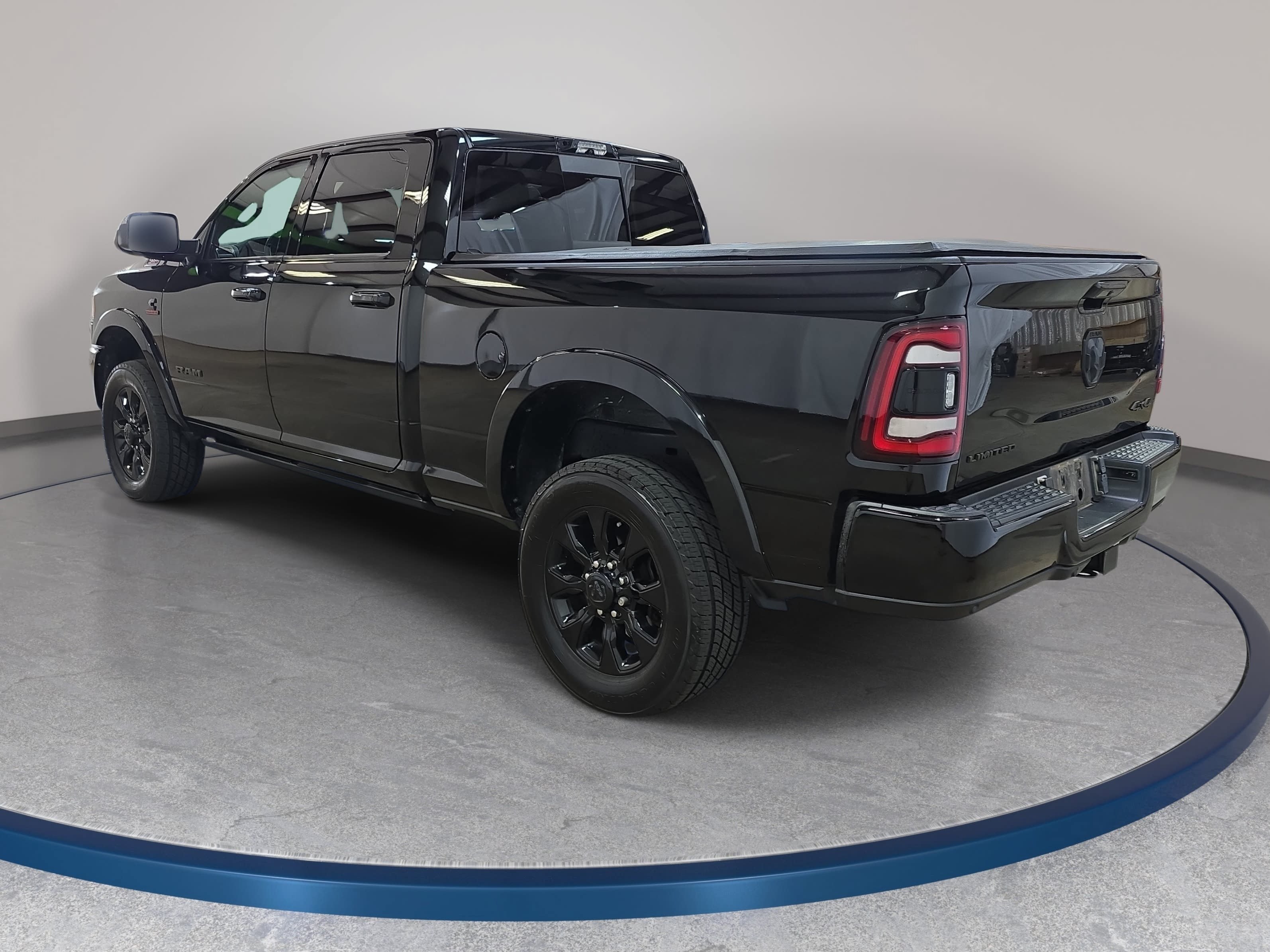 Used 2022 RAM 2500 Limited AWD/4WD image 8