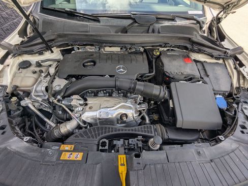 Used 2022 Mercedes-Benz GLA 250 4MATIC image 31