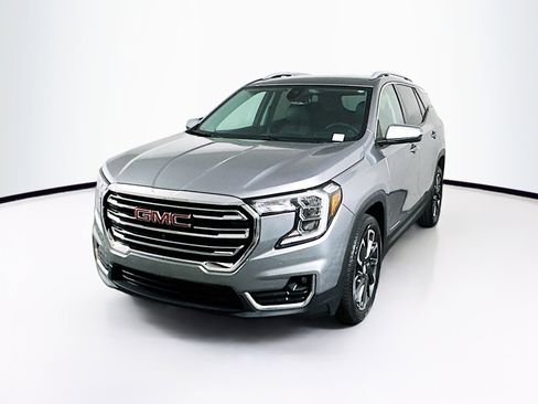 Used 2023 GMC Terrain SLT w/ Tech Package image 3
