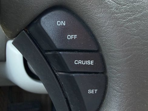 Used 2007 Dodge Grand Caravan SXT FWD image 25