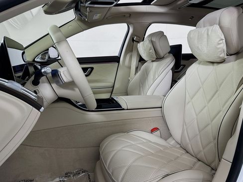 New 2026 Mercedes-Benz Maybach S 580 4MATIC image 18