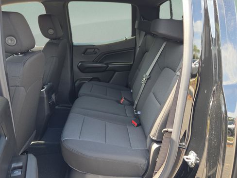 New 2026 Chevrolet Colorado Trail Boss AWD/4WD image 10