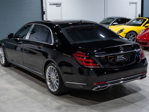Used 2018 Mercedes-Benz Maybach S 560 4MATIC image 4