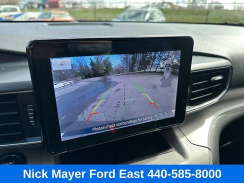 Used 2023 Ford Explorer XLT w/ Equipment Group 202A image 31