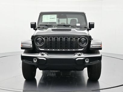 New 2026 Jeep Gladiator Sport