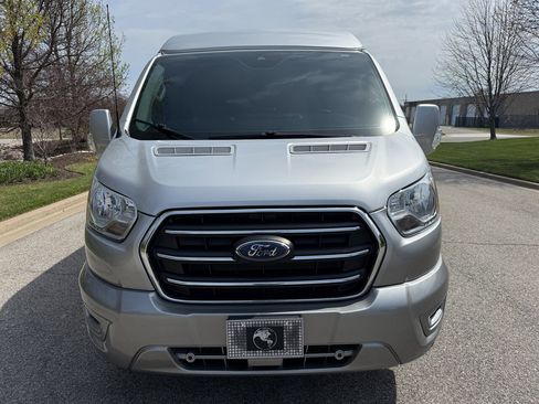 Used 2020 Ford Transit 150 Low Roof AWD image 3