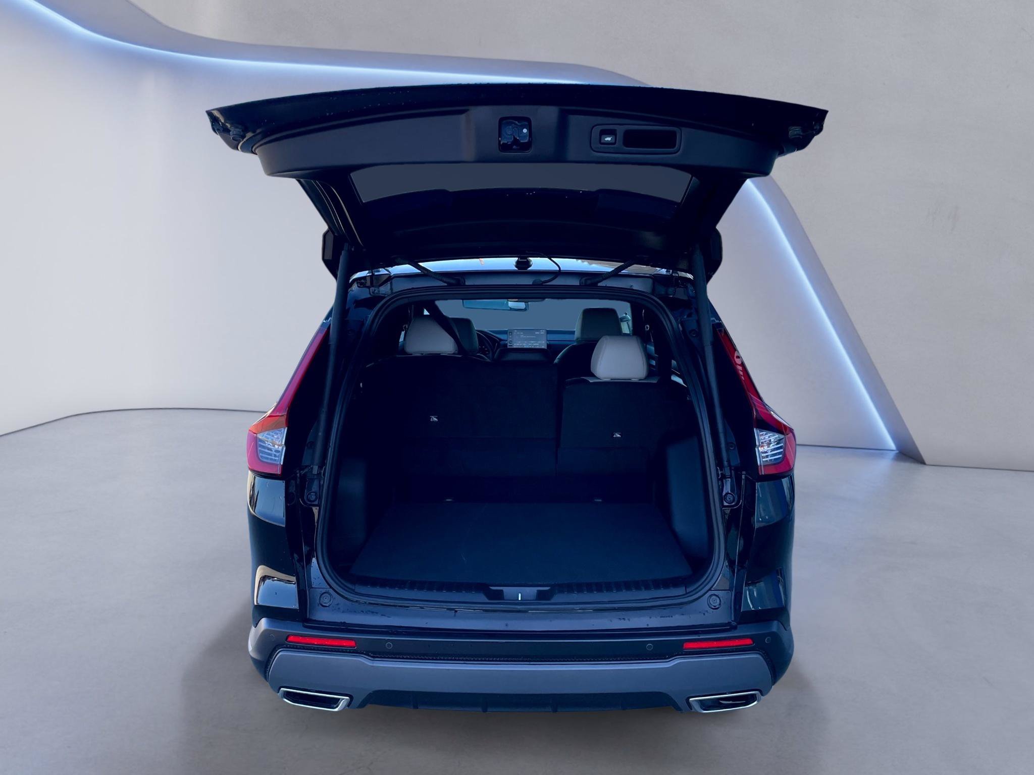 Used 2024 Honda CR-V Sport Touring image 8