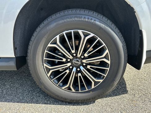 New 2026 Nissan Armada Platinum w/ Convenience Package AWD/4WD image 23