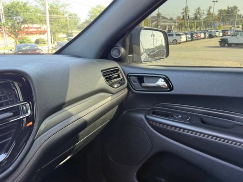Used 2022 Dodge Durango R/T w/ Blacktop Package AWD/4WD image 22