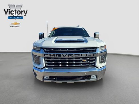 Used 2020 Chevrolet Silverado 2500 LTZ w/ LTZ Plus Package RWD image 2