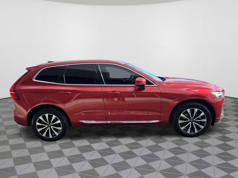 Used 2023 Volvo XC60 B5 Plus FWD image 5