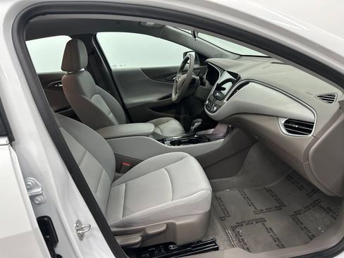 Used 2023 Chevrolet Malibu LS FWD image 26