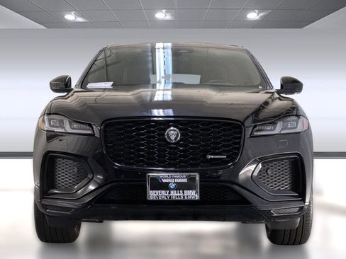 Used 2024 Jaguar F-PACE R-Dynamic S image 5
