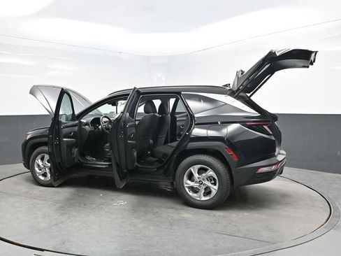 Used 2023 Hyundai Tucson SEL AWD/4WD image 44